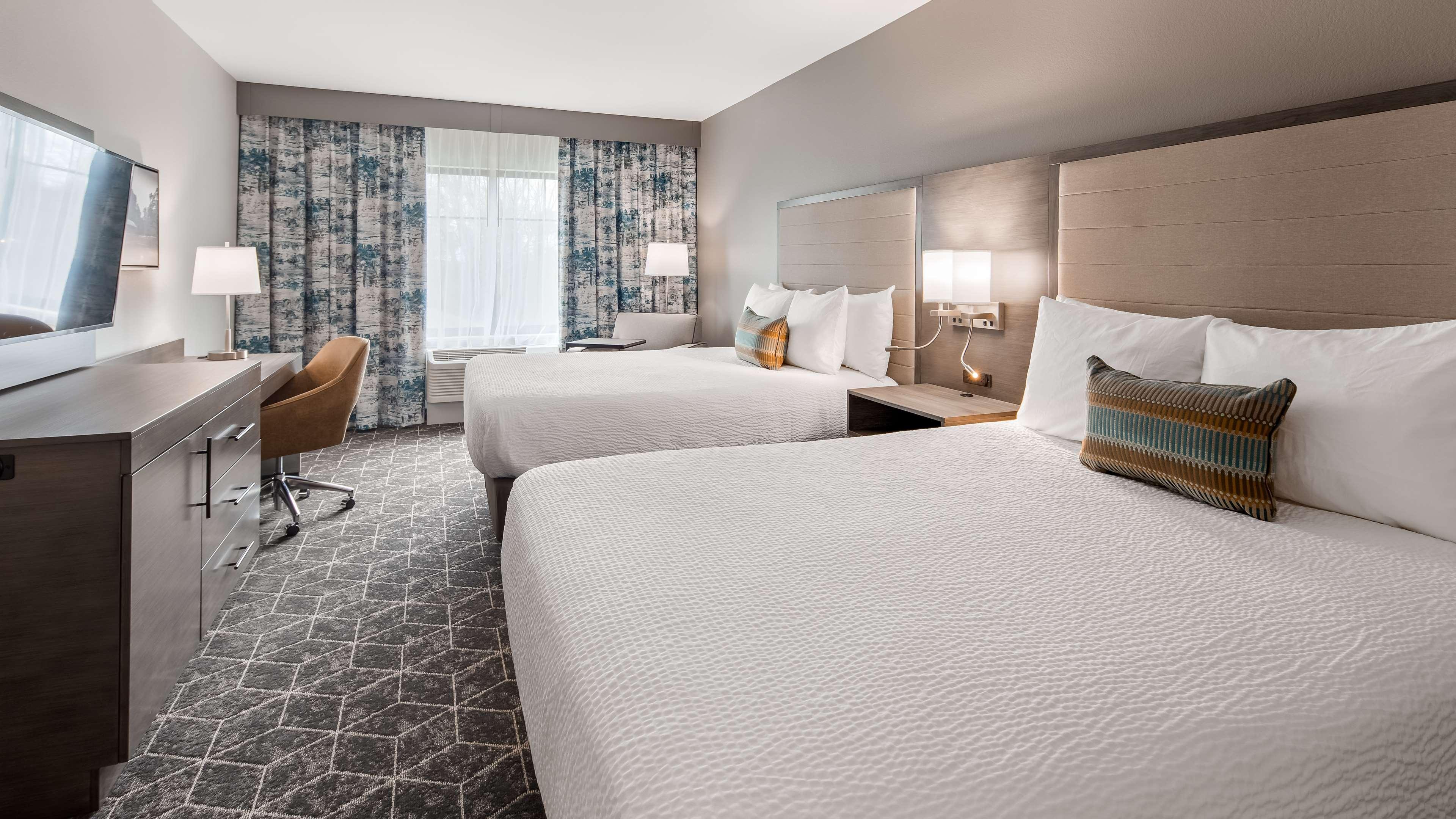 Best Western Plus Lawrenceburg Exterior photo