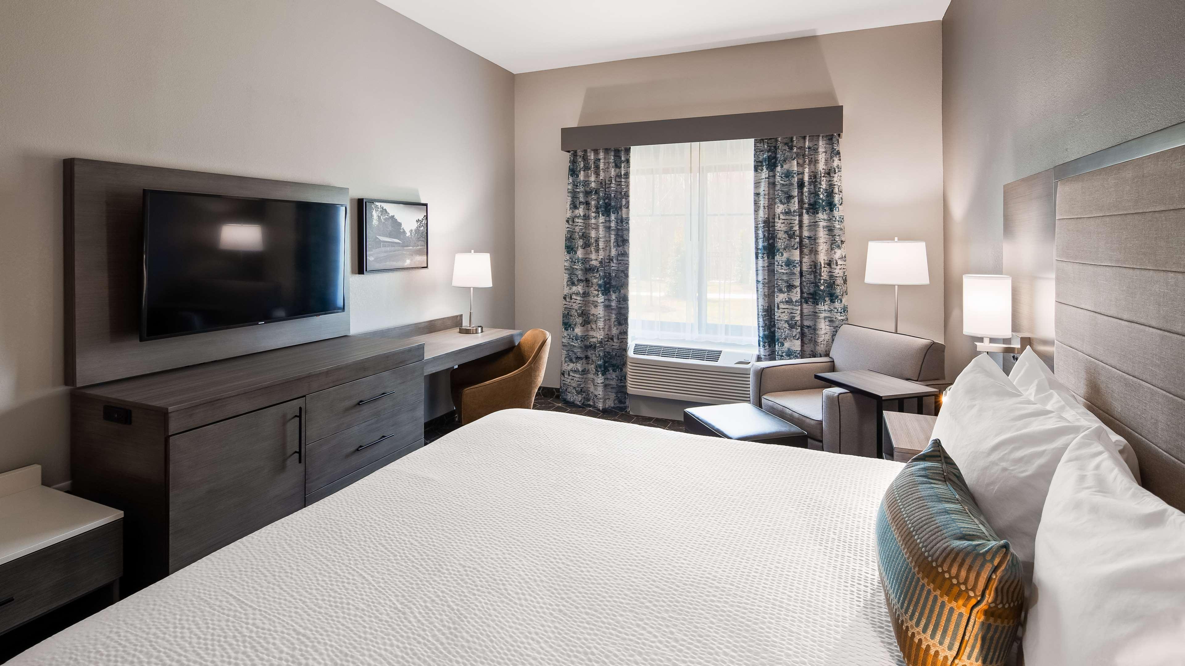 Best Western Plus Lawrenceburg Exterior photo