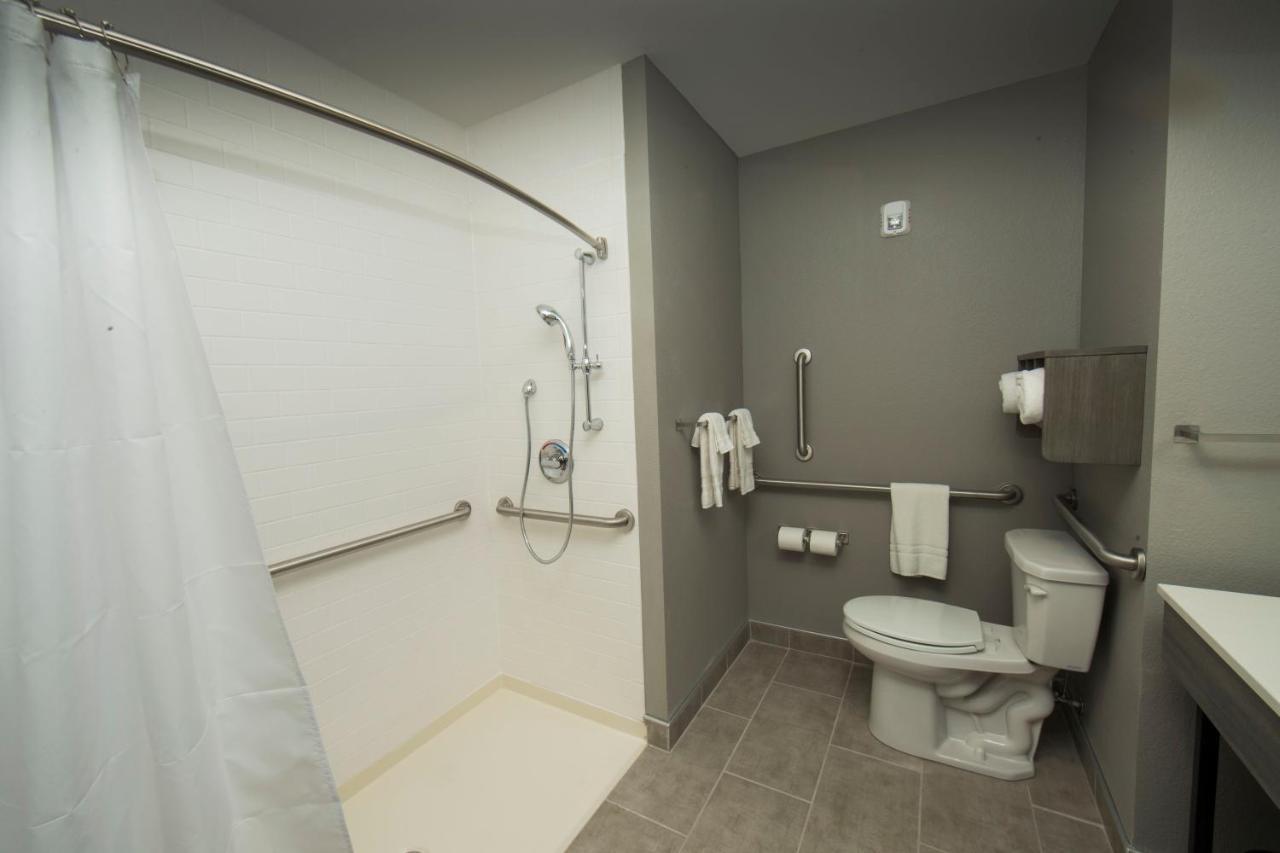 Best Western Plus Lawrenceburg Exterior photo